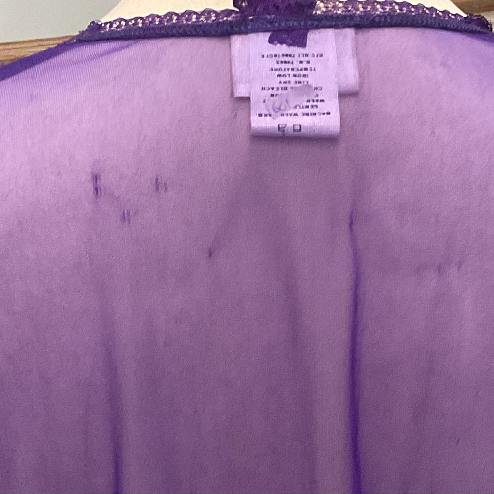 Intimo Purple Lace Robe Set - Picture 11 of 15